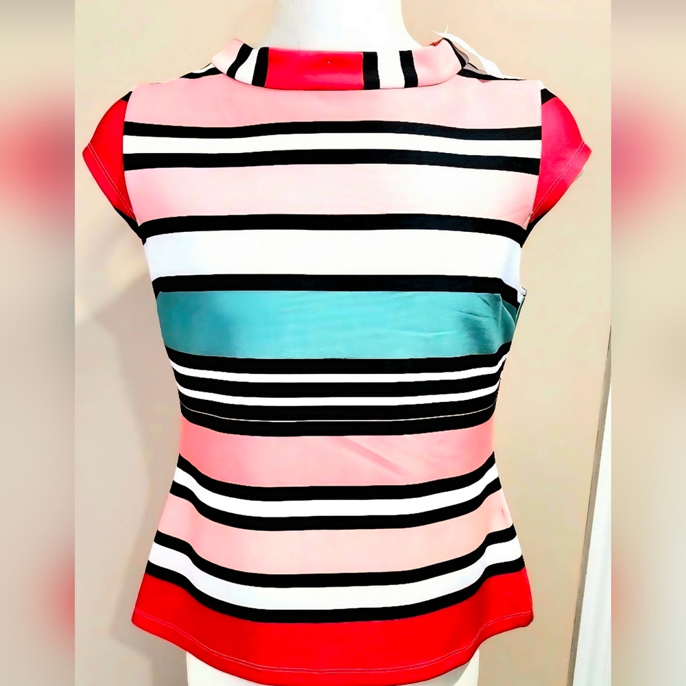 NWT NY&Company 7th Avenue Studio Design Capped Sleeve Mock Neck Top Size Large